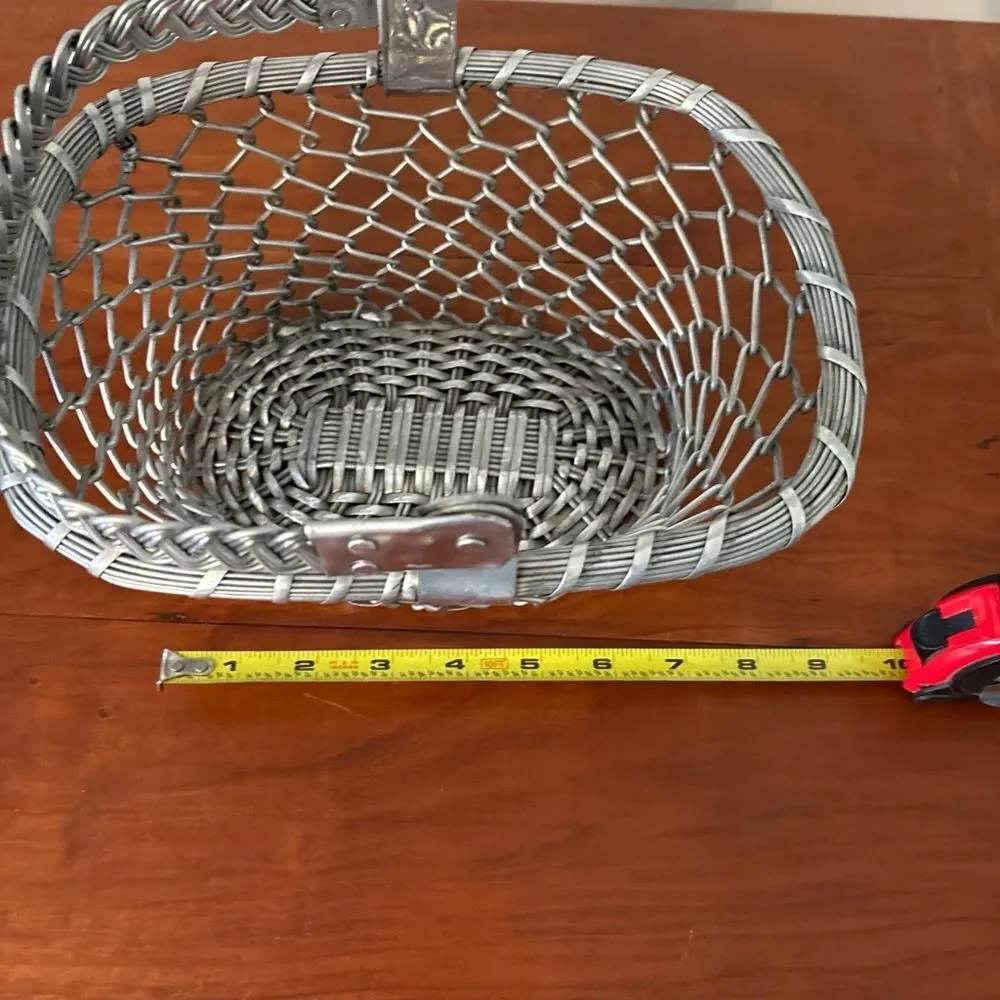 Vintage Woven Metal Wire Basket Braided Handle Rustic Farmhouse Decor Storage